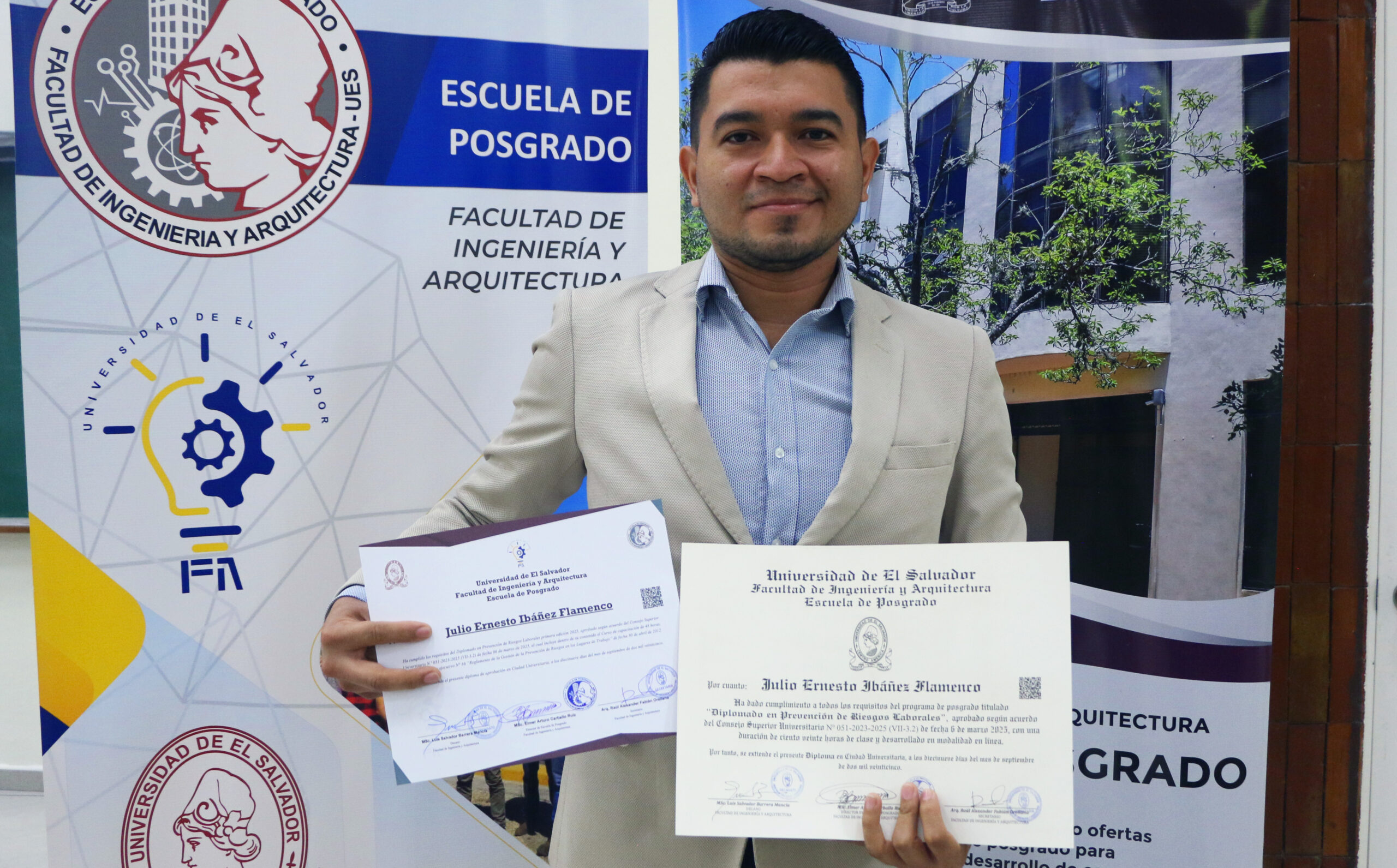 Graduado74