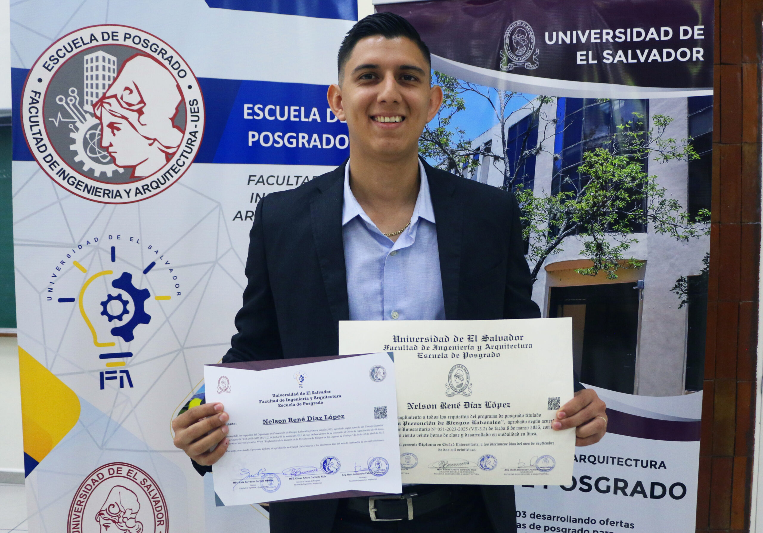Graduado76