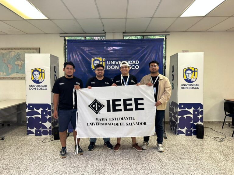 Estudiantes de la FIA brillan en el IEEEXtreme 19.0, la maratón global de programación